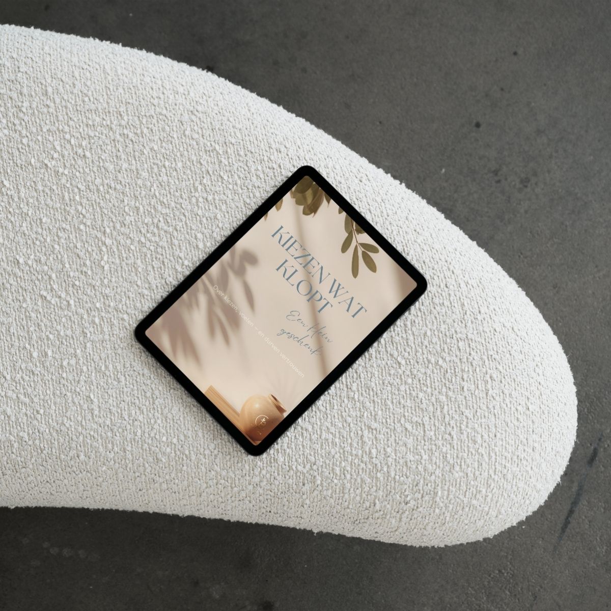 Cover van het mini-ebook ‘Kiezen wat klopt’ – 5 inzichten over rust, richting en keuzes van Cortijo La Vista (gratis download).